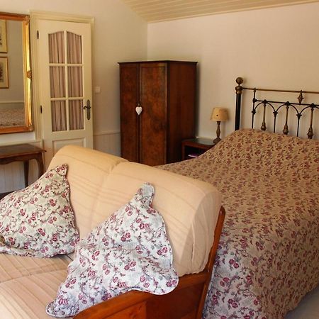 Le Logis Du Pressoir Chambre D'Hotes Bed & Breakfast In Beautiful 18Th Century Estate In The Heart Of The Loire Valley With Heated Pool And Extensive Grounds Bed & Breakfast Les Bois-d'Anjou Luaran gambar